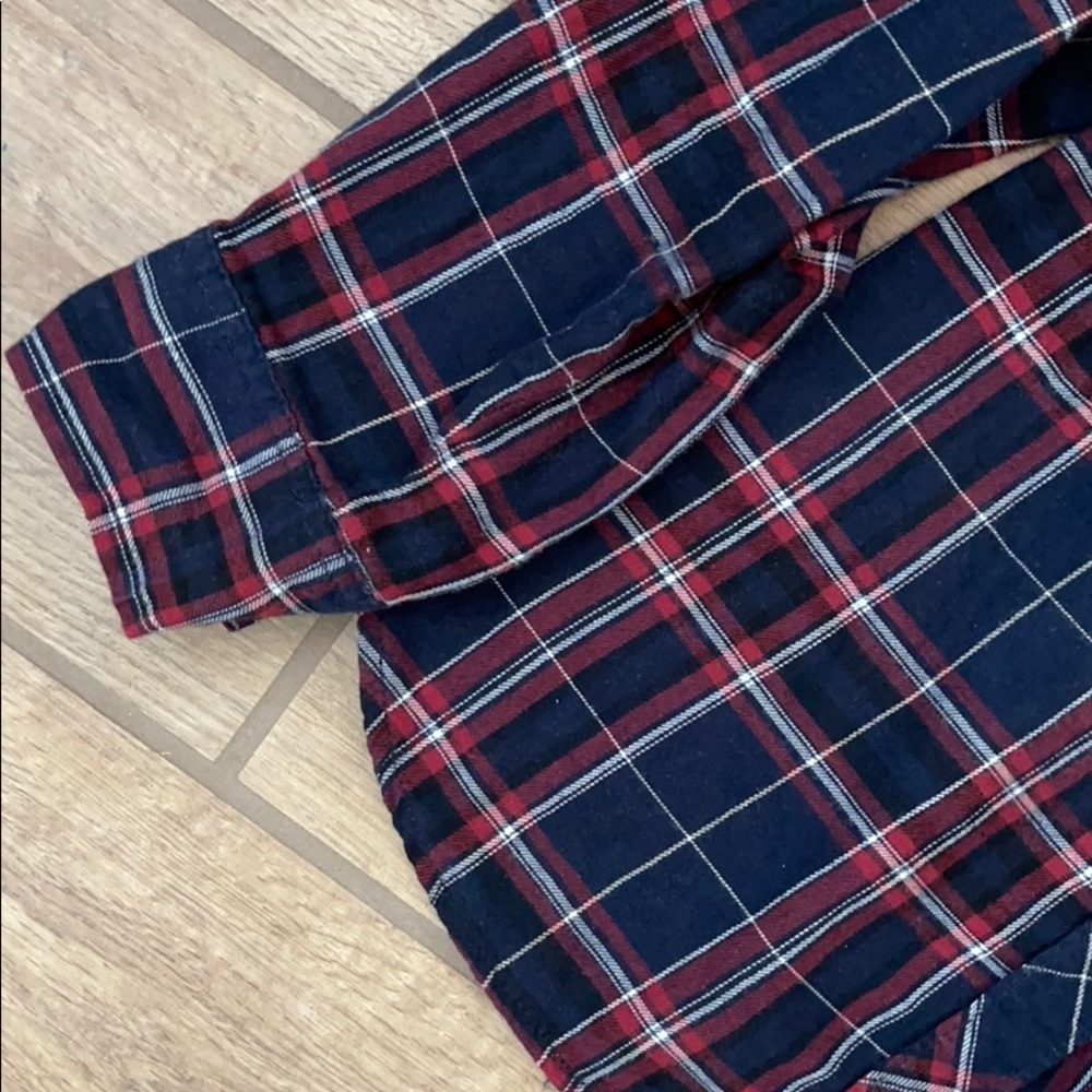Button down shirt - Picture 3 of 3